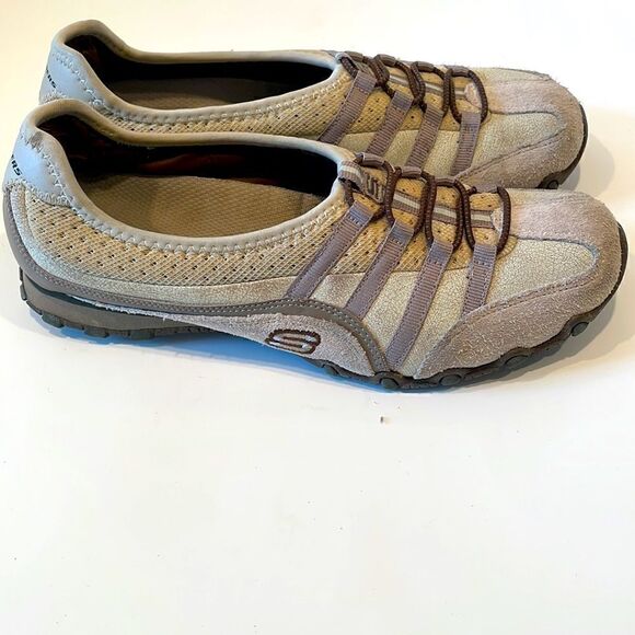 Sketchers Women’s  Slip On Tan Leather Athletic Walk Bike Shoes 6.5 - Picture 6 of 8